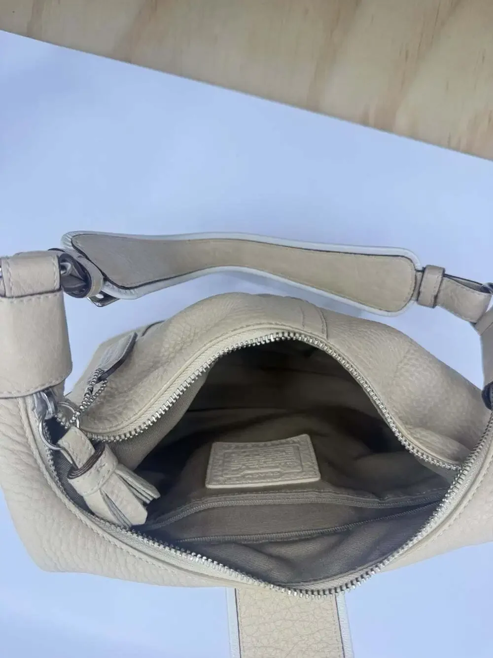 VTG 2005 Coach Hamptons Buckle Hobo 5054 RARE Ivory Pebbled Leather Y2K PRISTINE